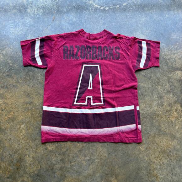 Crazy Vintage Arkansas Razorbacks Salem Aop T-shirt - Picture 4 of 4